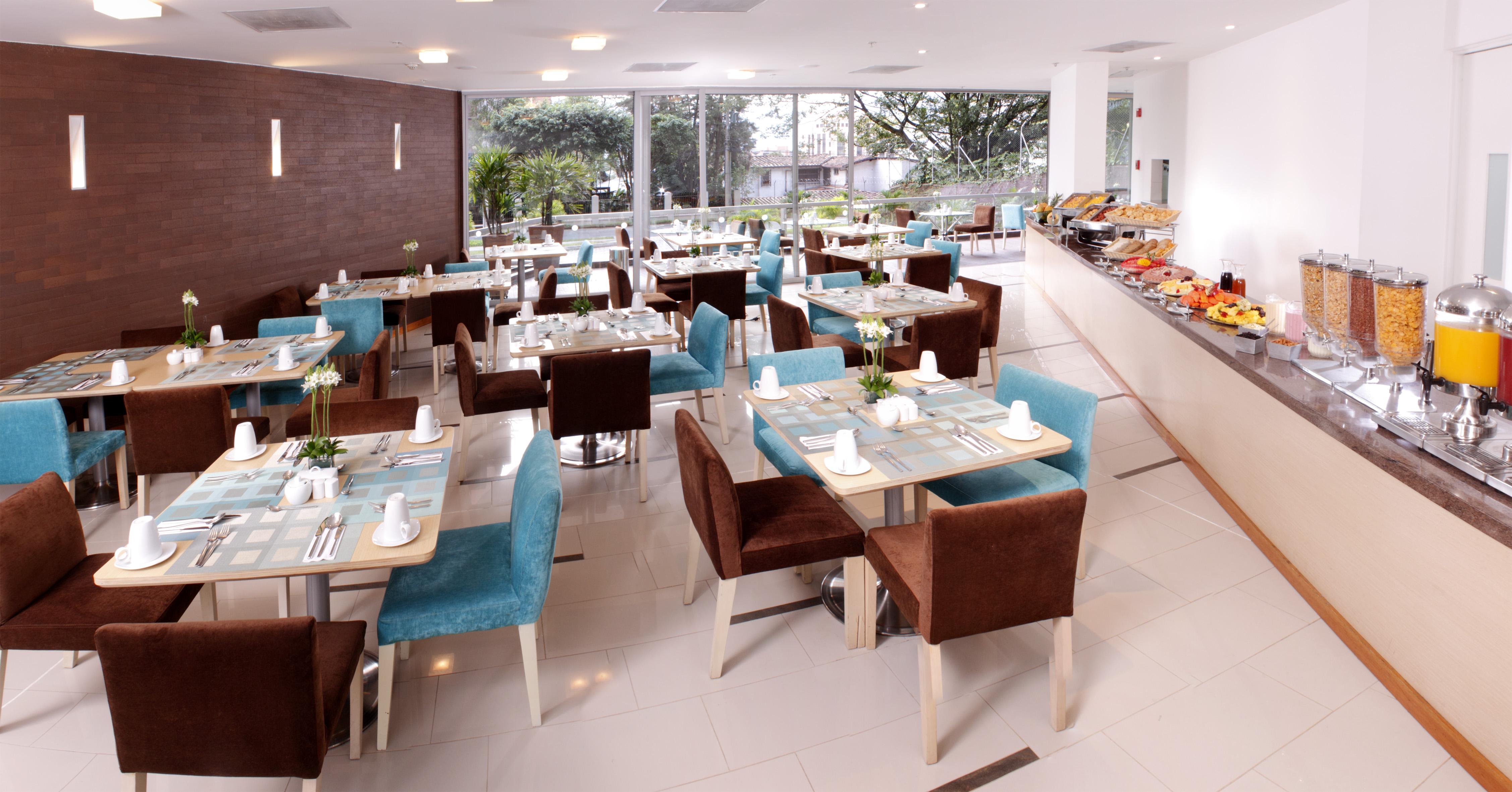 Hotel Estelar Blue Medellín Buitenkant foto