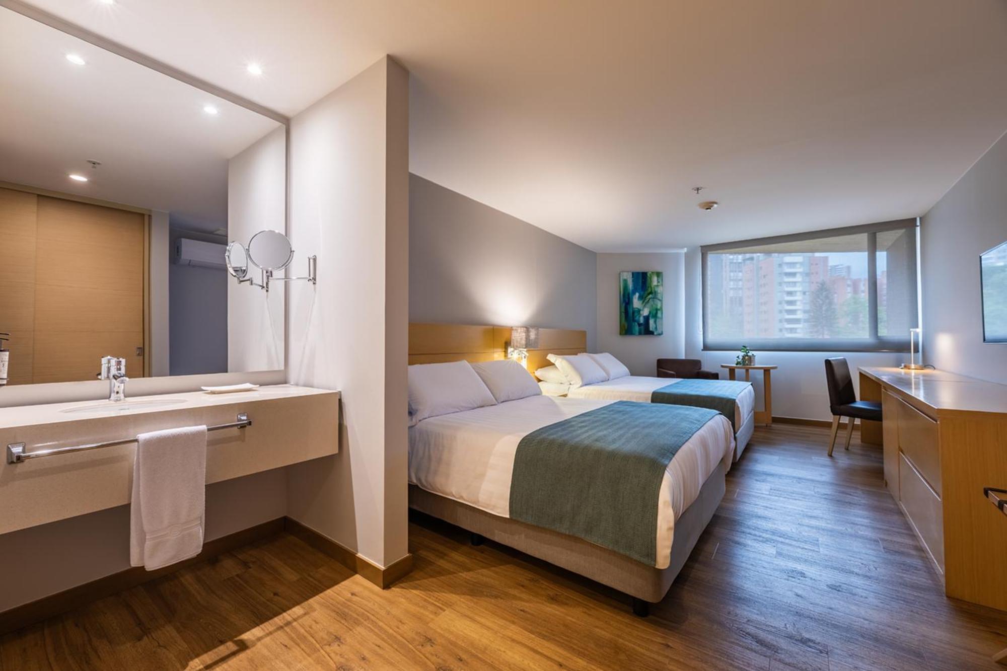 Hotel Estelar Blue Medellín Buitenkant foto